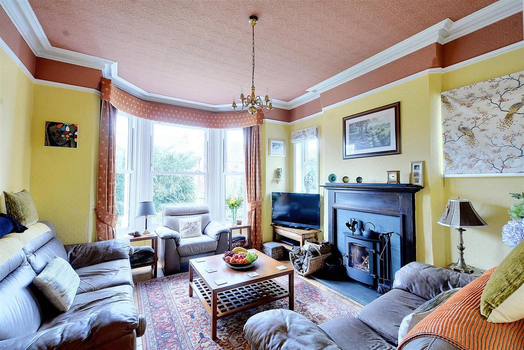 Living room.jpg