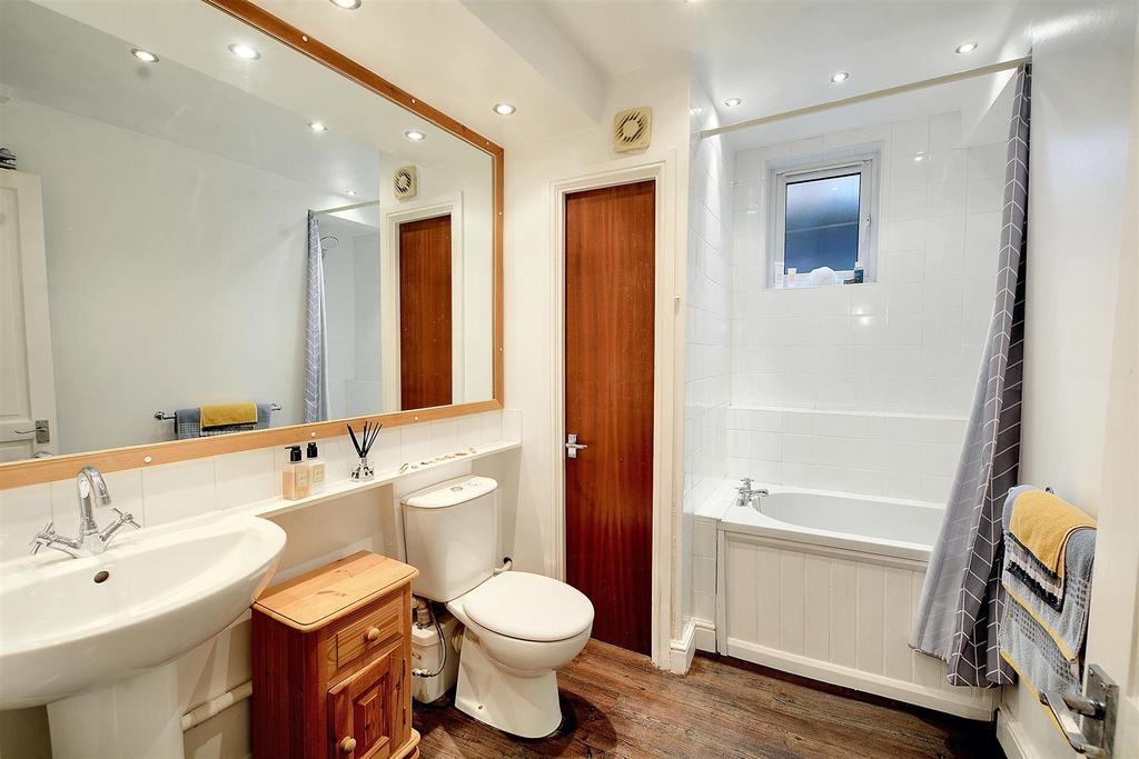 Bathroom .jpg