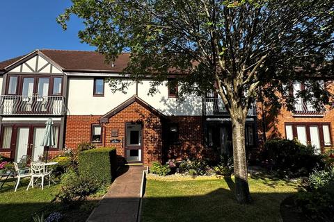 2 bedroom retirement property for sale, Glebe Farm Court, Up Hatherley, Cheltenham