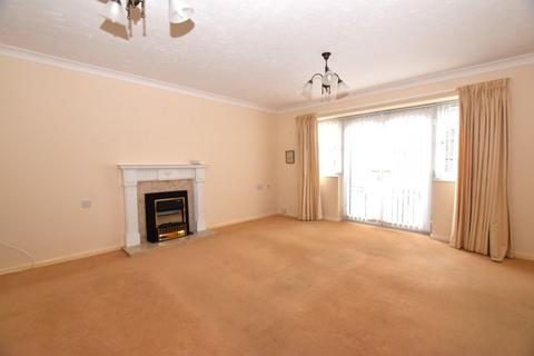 2 bedroom retirement property for sale, Glebe Farm Court, Up Hatherley, Cheltenham