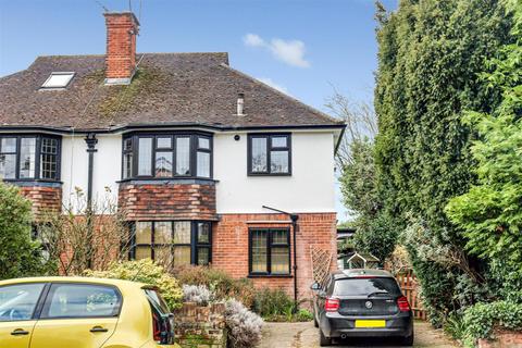 2 bedroom maisonette for sale, Albany Crescent, Claygate, Esher