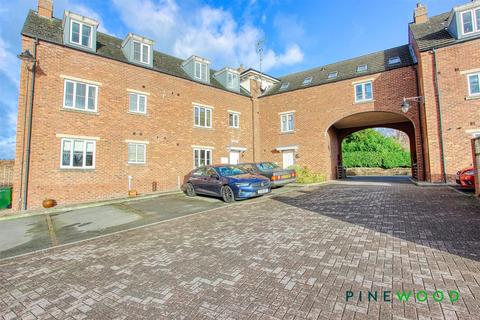 2 bedroom apartment for sale - Old Road, Chesterfield S40