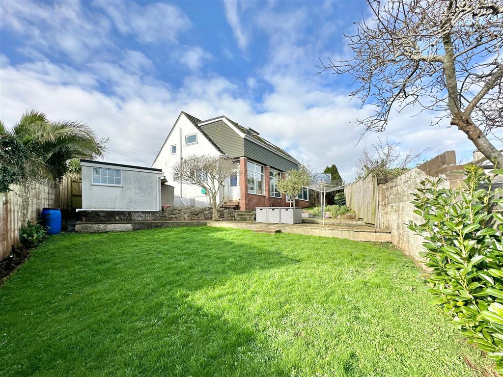 Wayside Close, Copythorne, Brixham 4 bed detached house for sale £475,000