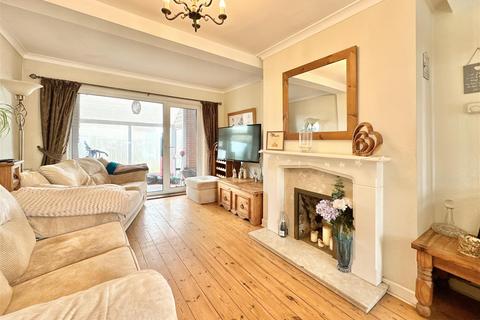 4 bedroom detached house for sale, Wayside Close, Copythorne, Brixham