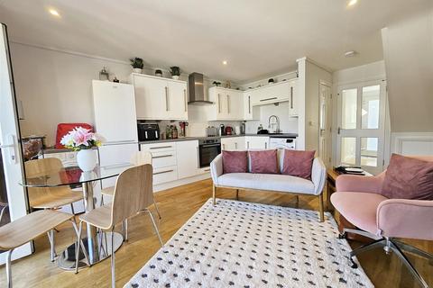 2 bedroom maisonette for sale - Tywarnhayle Square, Perranporth
