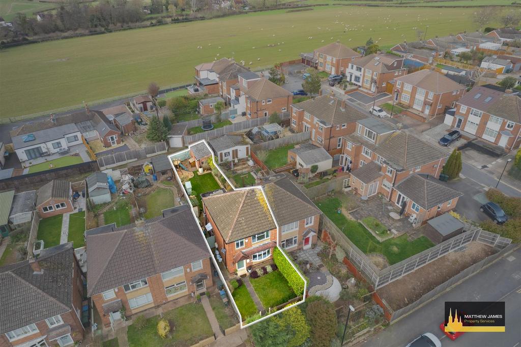 46 Browns Lane-32.jpg