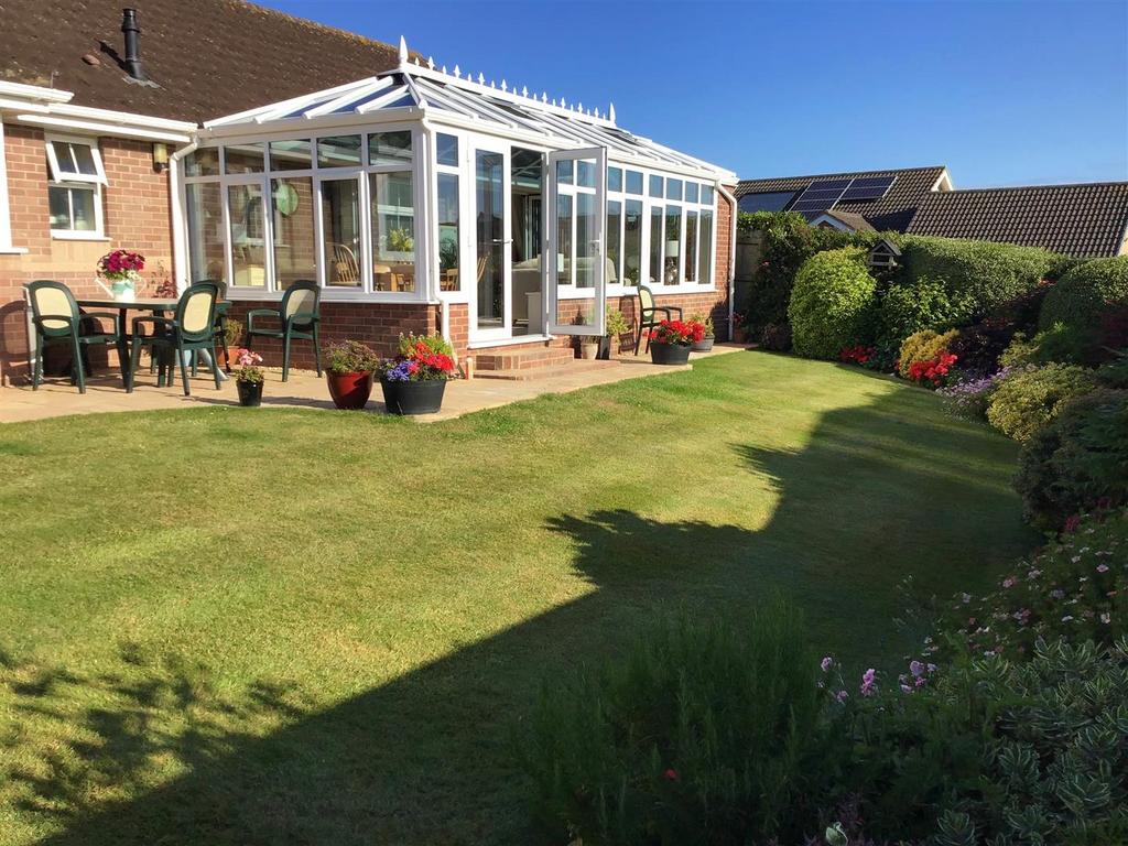 Blyth Court garden.jpg