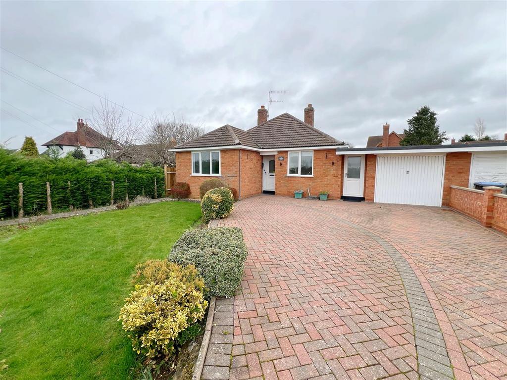 Headland Road, Welford On Avon, StratfordUponAvon 3 bed semidetached