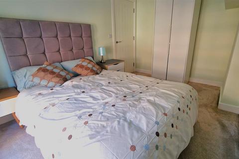 2 bedroom duplex for sale, Victoria Riverside, Leeds