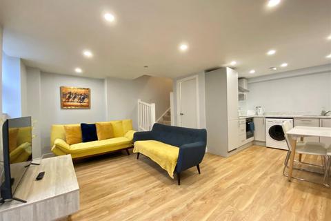 2 bedroom duplex for sale, Victoria Riverside, Leeds