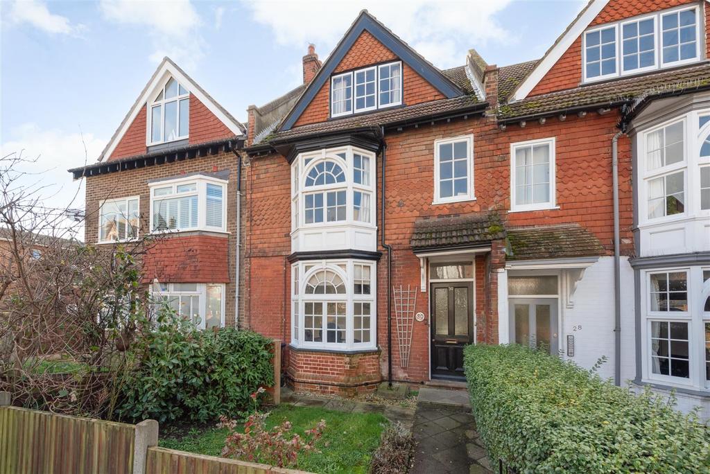 Tankerton Road, Tankerton, Whitstable 2 bed flat for sale £285,000