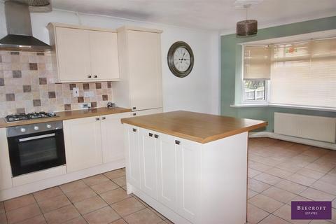 26 Common Road, Thurnscoe, Rotherham, S63 0SE