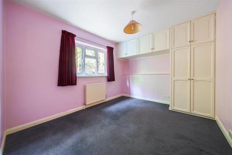 41 Marley Combe Road, Haslemere, GU27 3SN
