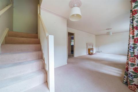 41 Marley Combe Road, Haslemere, GU27 3SN