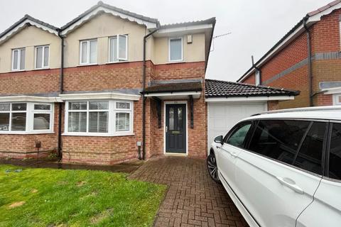 3 bedroom semi-detached house to rent - Albert Drive, Whitefield M45