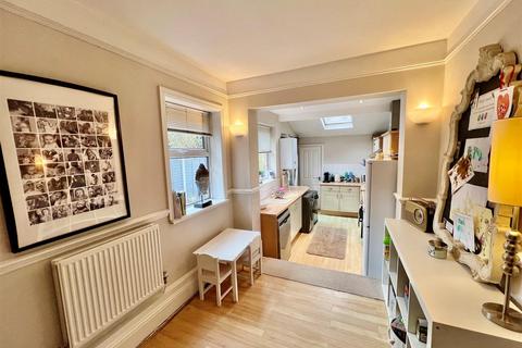 3 bedroom end of terrace house for sale, Charter Road, Altrincham WA15