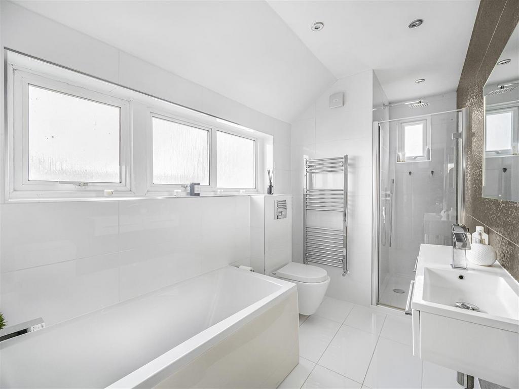 Stanwell Road Bathroom .jpg
