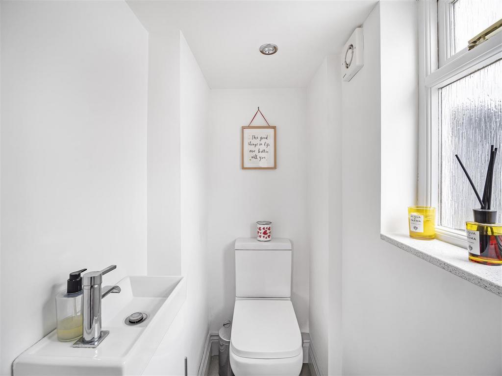 Stanwell Road WC.jpg