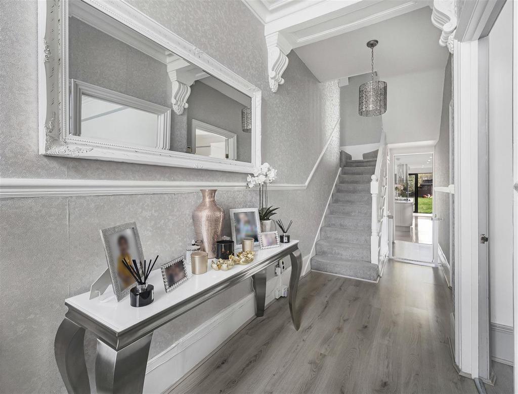 Stanwell Road Hallway.jpg
