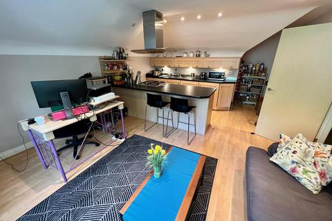 1 bedroom apartment to rent - 145 Brooklands Road, Sale M33