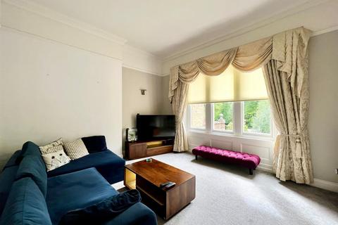 2 bedroom apartment for sale, Limehurst, Bowdon WA14