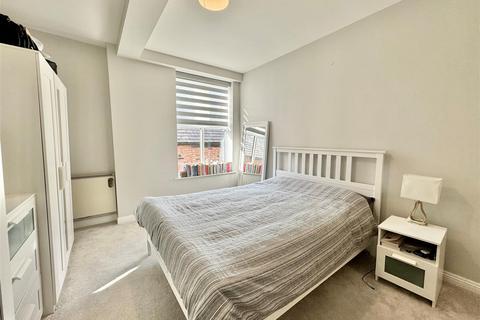 1 bedroom apartment for sale, Ashley Road, Altrincham WA14