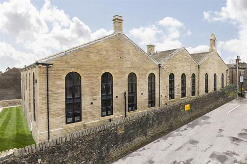 2 bedroom house for sale, West Lane, Keighley BD22