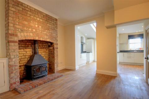 3 bedroom terraced house for sale, Waterfall Terrace, Barton, Richmond