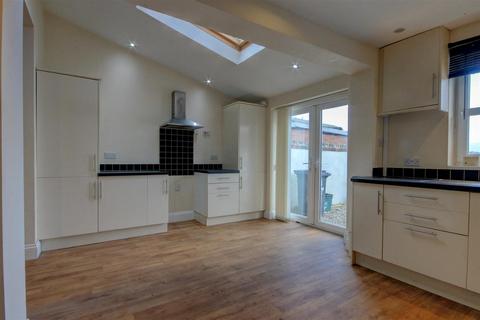 3 bedroom terraced house for sale, Waterfall Terrace, Barton, Richmond