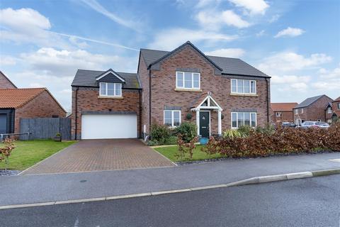 4 bedroom detached house for sale, Turnpike Road, Whaplode, Spalding