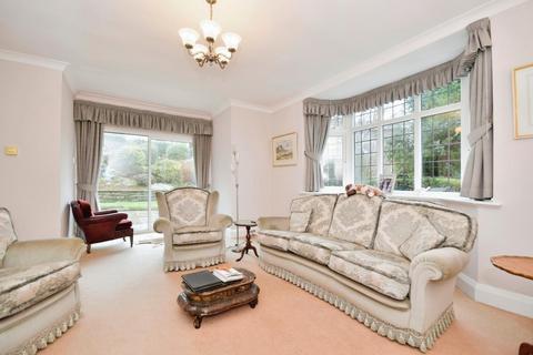 4 bedroom detached house for sale, Prospect Road, Totley Rise, Sheffield, S17 4HX