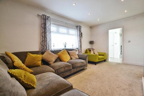 24 Craydon Road, Bristol, BS14 8HB