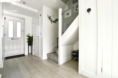24 Craydon Road, Bristol, BS14 8HB