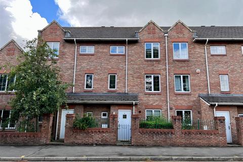 4 bedroom townhouse to rent, Oakfield Road, Altrincham WA15