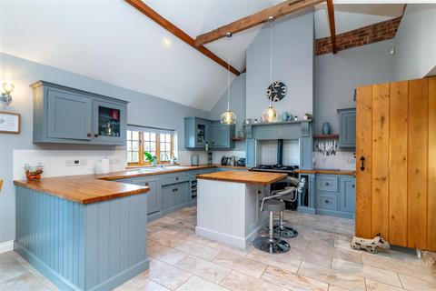 4 bedroom barn conversion for sale, Works Lane, Barnstone, Nottingham