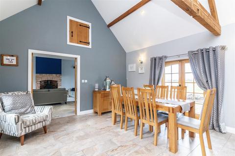 4 bedroom barn conversion for sale, Works Lane, Barnstone, Nottingham