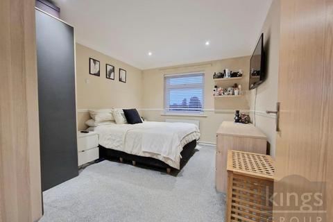 2 bedroom flat for sale, Kingham Road, Wareside