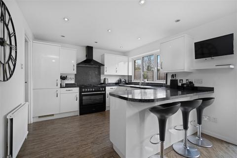 5 bedroom detached house for sale, Cavendish Meads, Sunninghill