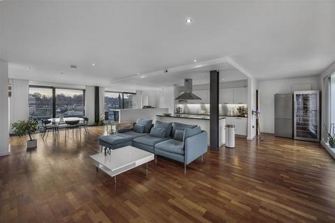 3 bedroom duplex to rent - Budenberg, Altrincham WA14