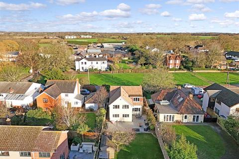 5 bedroom detached house for sale, The Tye, East Hanningfield, Chelmsford