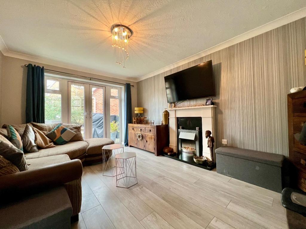 Chestnut Bush, Broadlands, Bridgend County Borough, CF31 5FG 4 bed