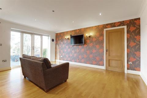 16 Brough Road, South Cave, Brough, HU15 2BX