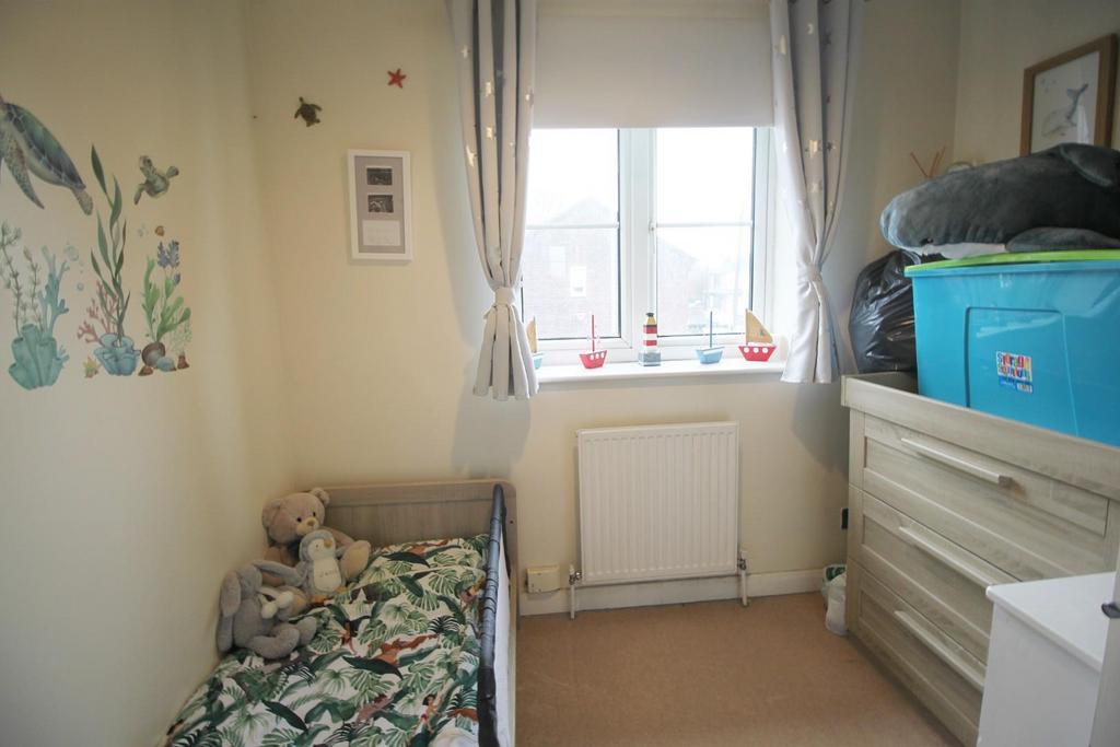 Bed 3.JPG
