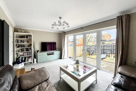 29 Albany Way, Bristol, BS30 8UB