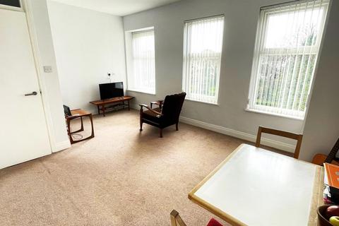 1 bedroom retirement property for sale, Deganwy Road, Llanrhos, Llandudno