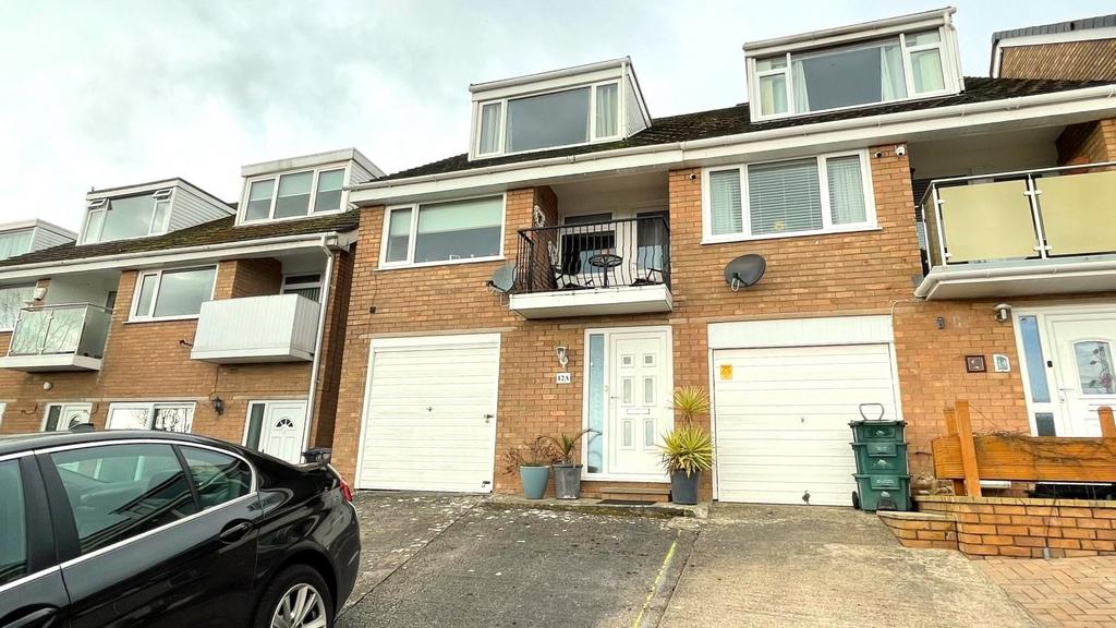 Ormeside, Penrhynside, Llandudno 2 bed semidetached house for sale £