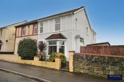 4 bedroom semi-detached house for sale, Crescent Road, Caerphilly