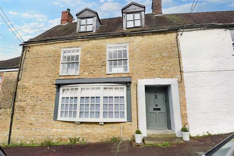 4 bedroom terraced house for sale, Mill Street, Wincanton