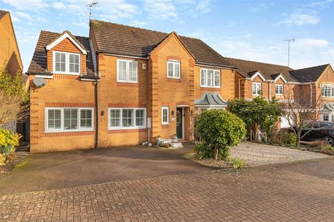 353 Eakring Road, Mansfield, NG18 3EL