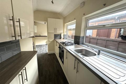 2 bedroom terraced house to rent - Chapel Street, Bignall End, Stoke-On-Trent